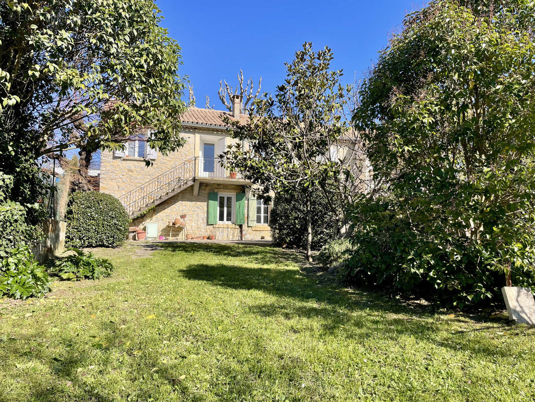 Maison à VAISON-LA-ROMAINE