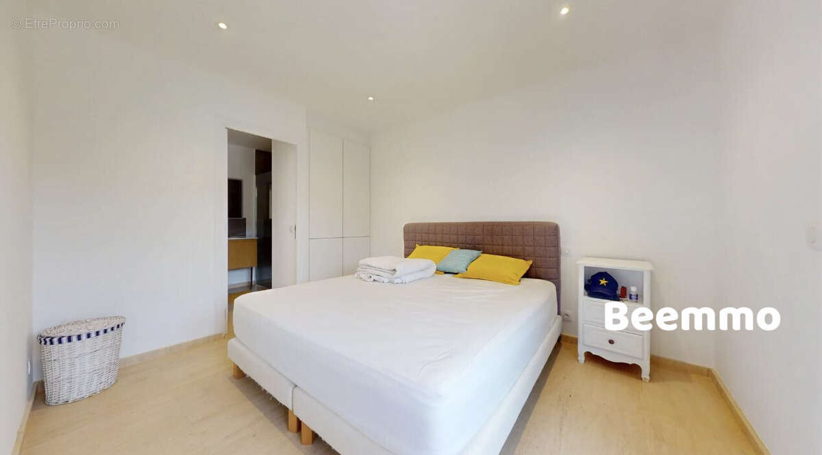 Maison à AURIBEAU-SUR-SIAGNE