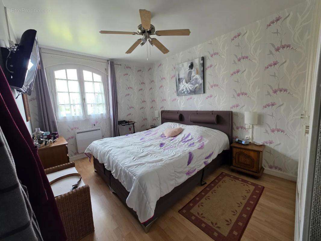 pavillon de semi plain pied - 130,95 m - Hirson - photo 6