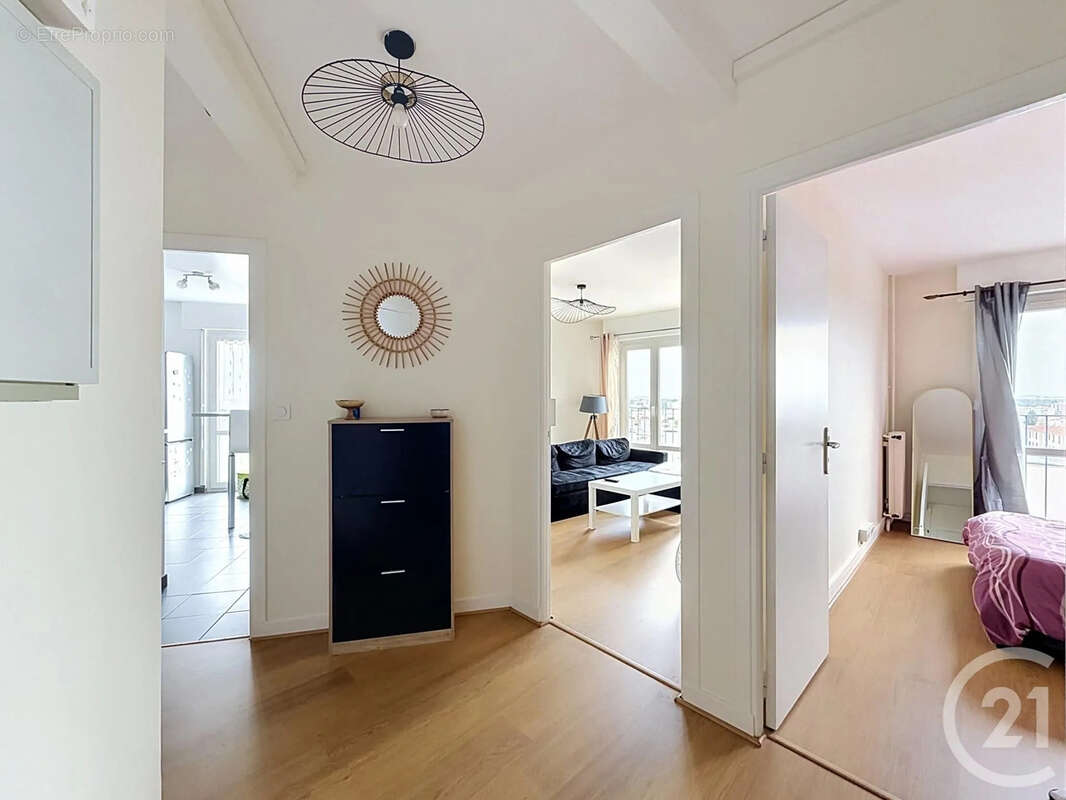 Appartement 52 m² à Saint-Andre-Les-Vergers  - photo 8