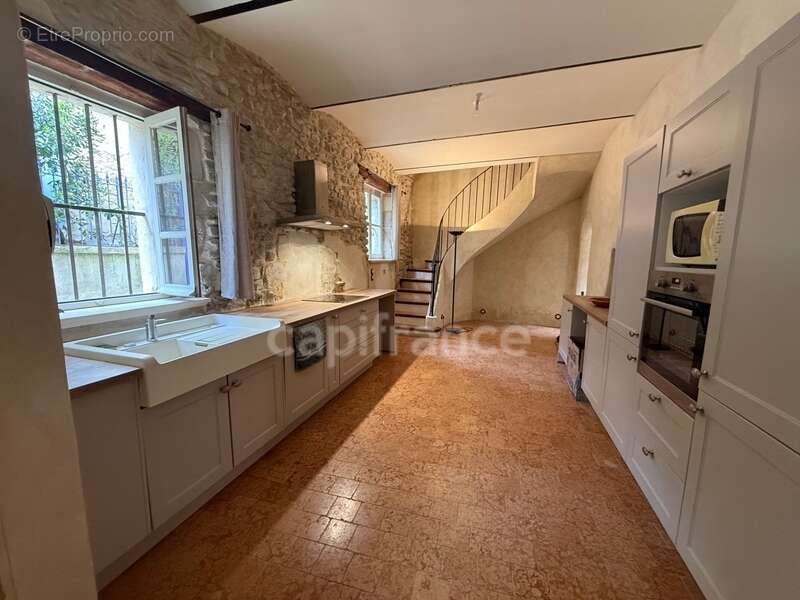 Appartement à BOLLENE