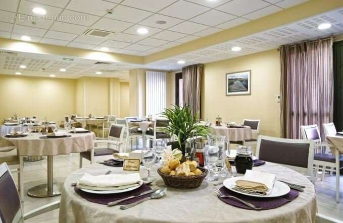 Appartement à SAINT-DENIS-DE-L&#039;HOTEL