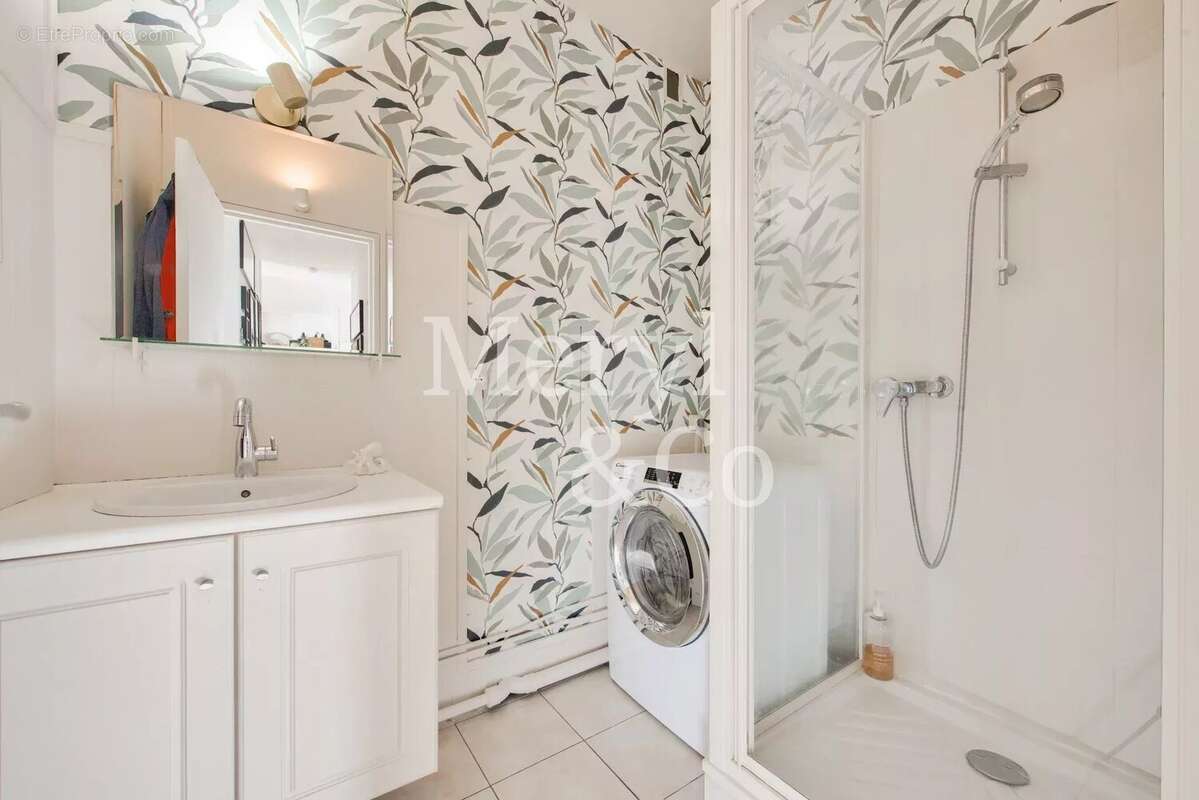 Appartement à PARIS-12E