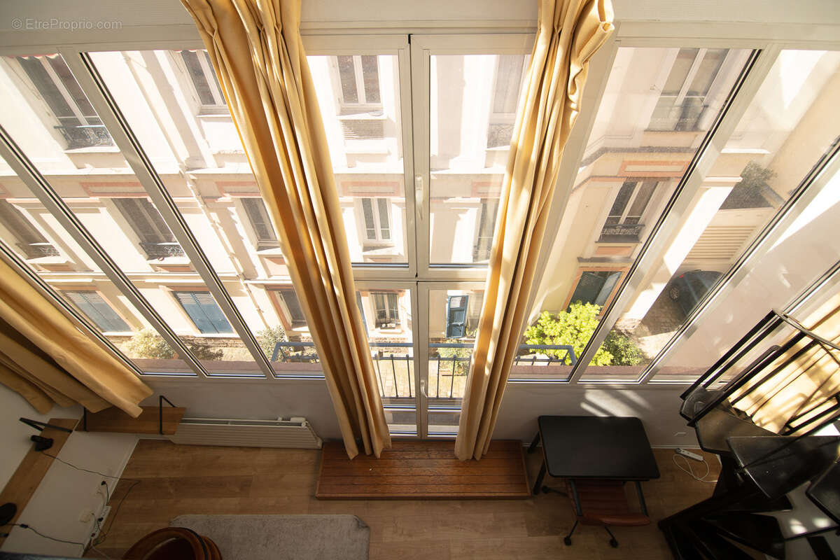 Appartement à PARIS-8E