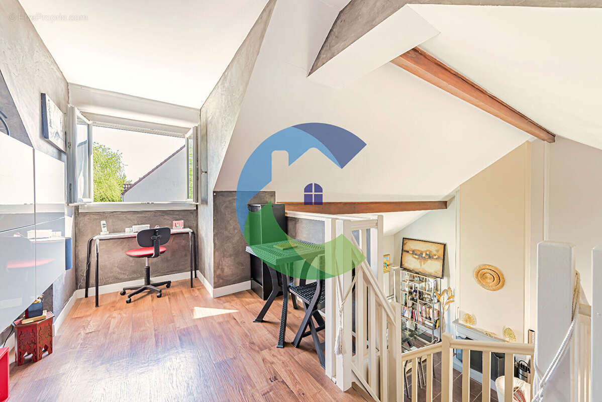 Maison à LONGJUMEAU