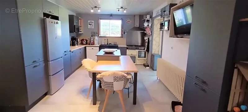 Maison à VASSIEUX-EN-VERCORS