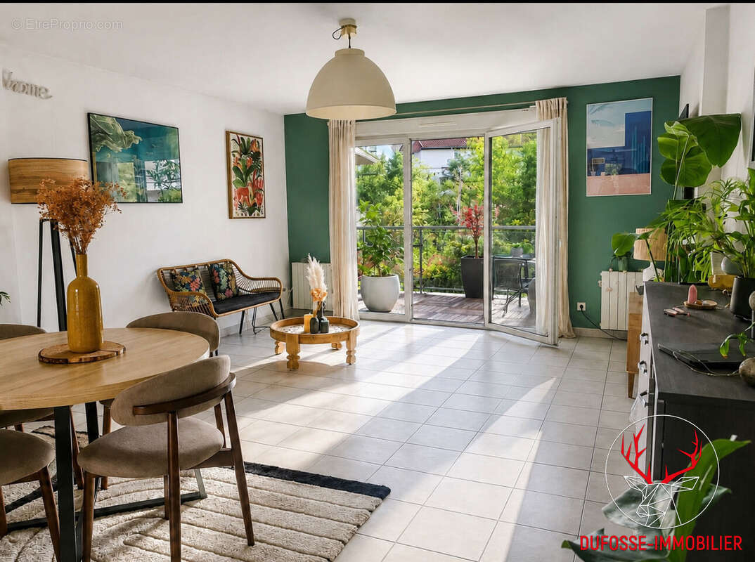 Appartement Tassin La Demi Lune 4 pièce(s) 88 m2 - photo 2