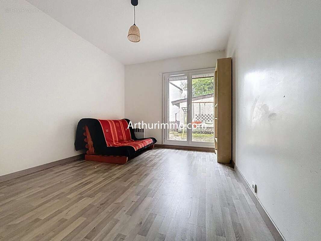 Maison à LIMEIL-BREVANNES