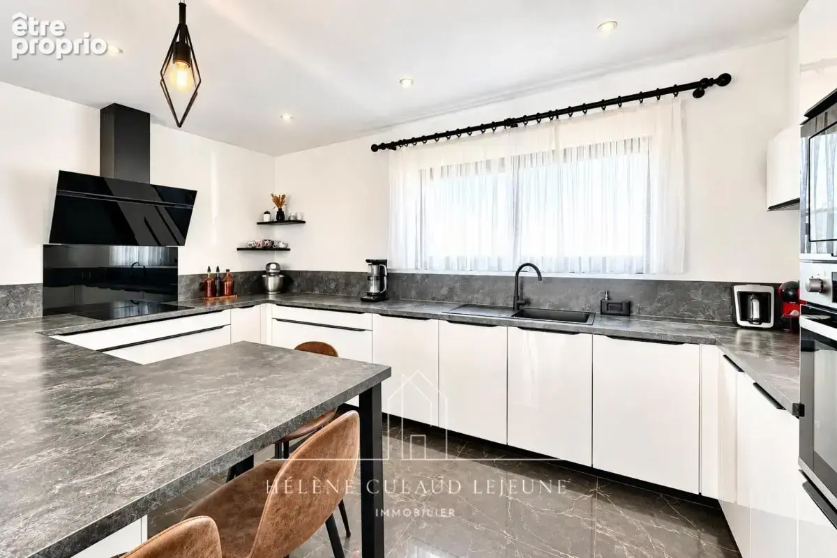 Maison contemporaine - 138 m² - saint avé - photo 3