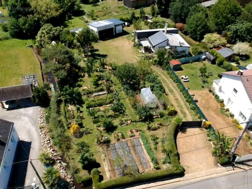 Maison à LA CHAPELLE-SAINT-REMY