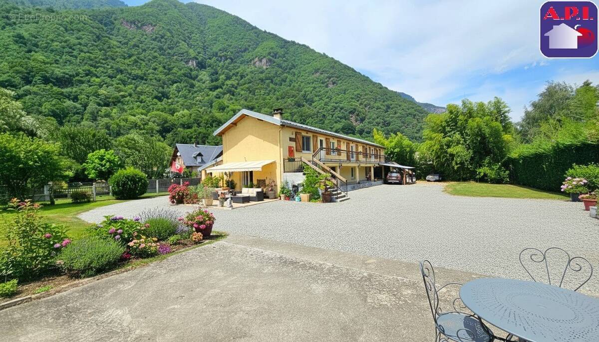 Maison à BAGNERES-DE-LUCHON