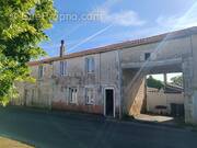 Maison à RUFFEC