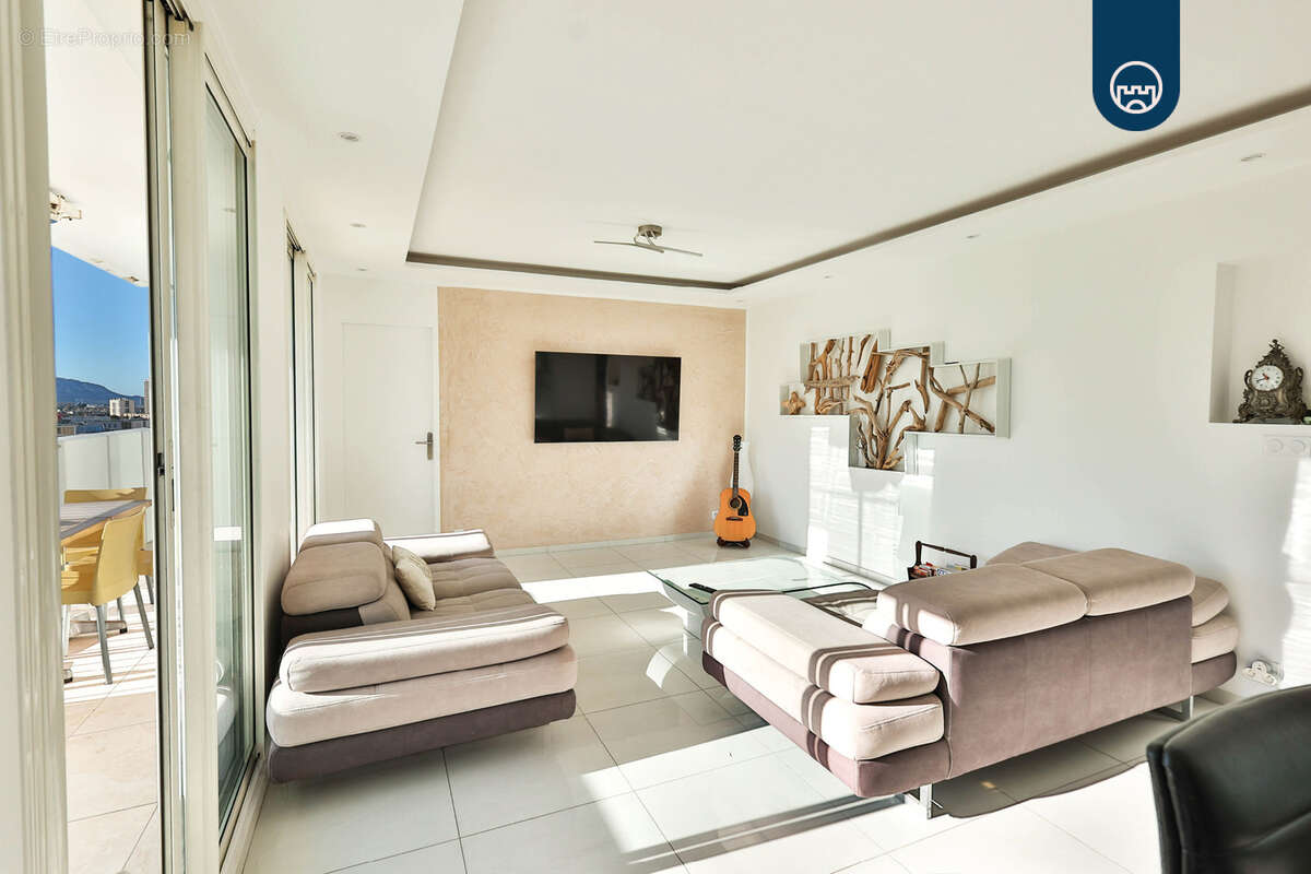 Appartement à MARSEILLE-11E