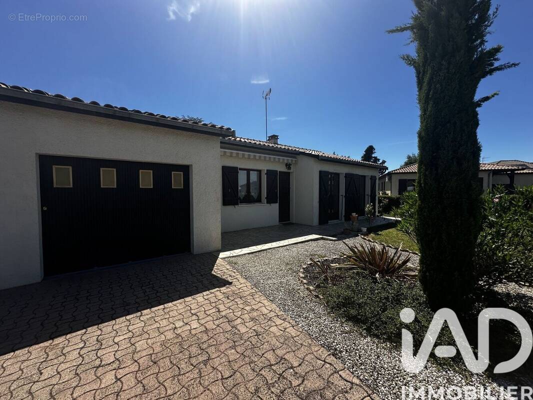 Photo 1 - Maison à BIAS