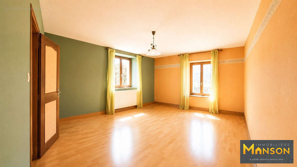 Maison 206 m² à Courbesseaux  - photo 9