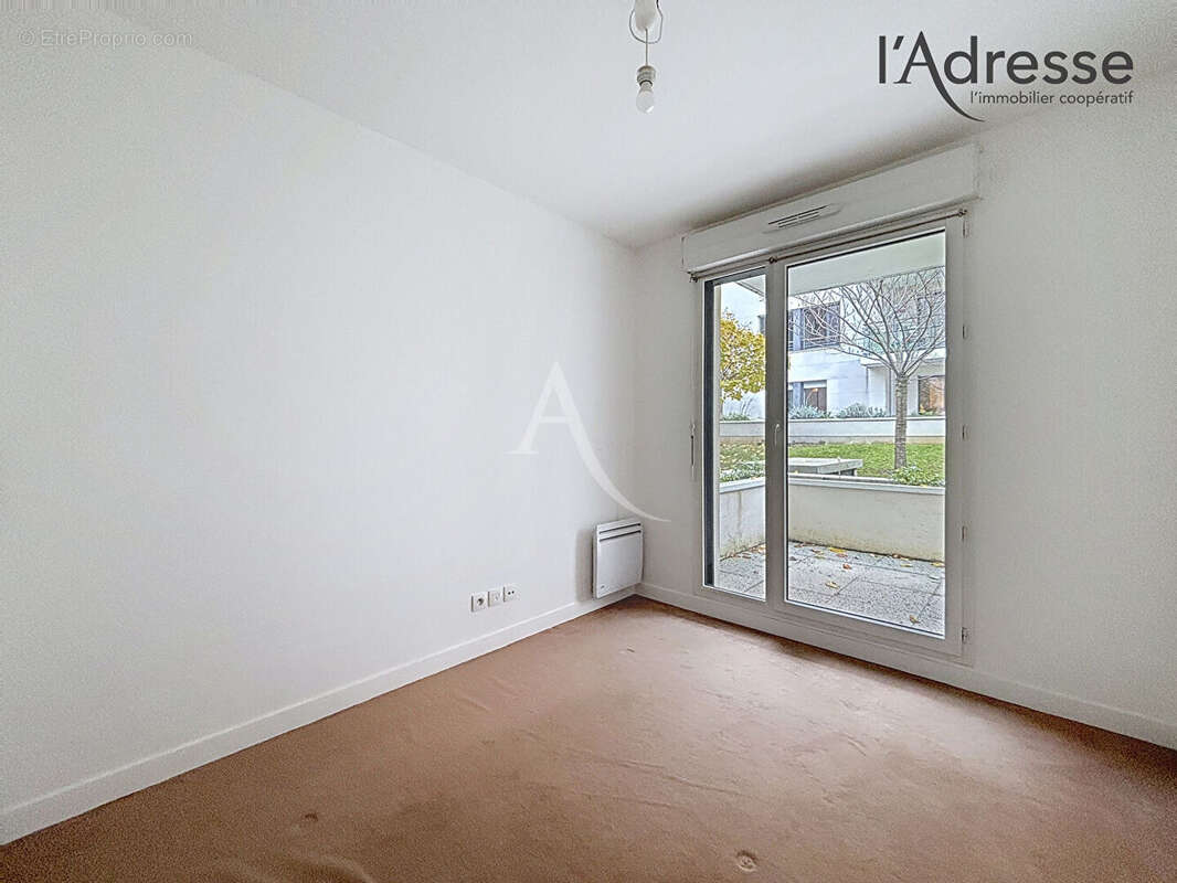 Appartement à SURESNES