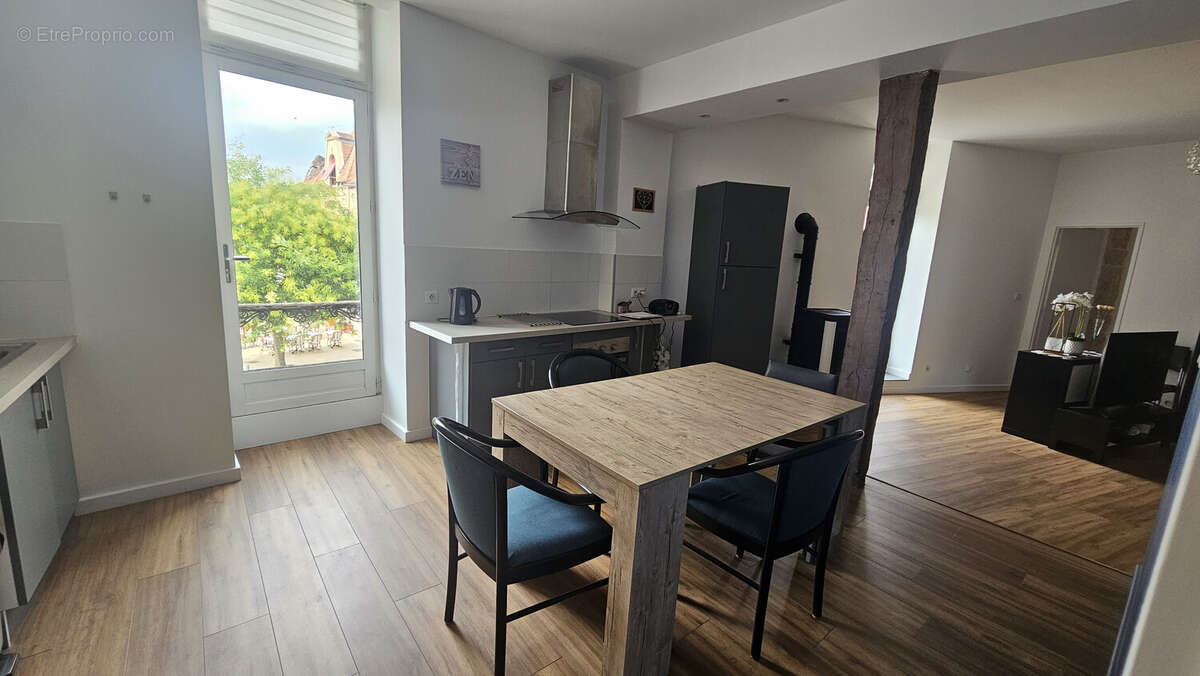 Appartement à NUITS-SAINT-GEORGES