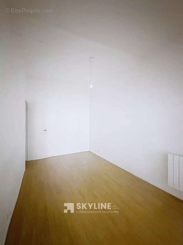 Appartement à MARSEILLE-2E