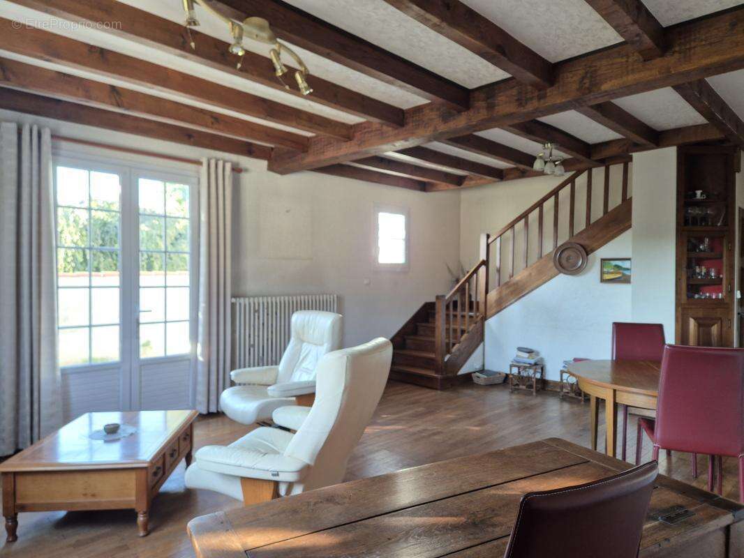 Maison à MANSLE