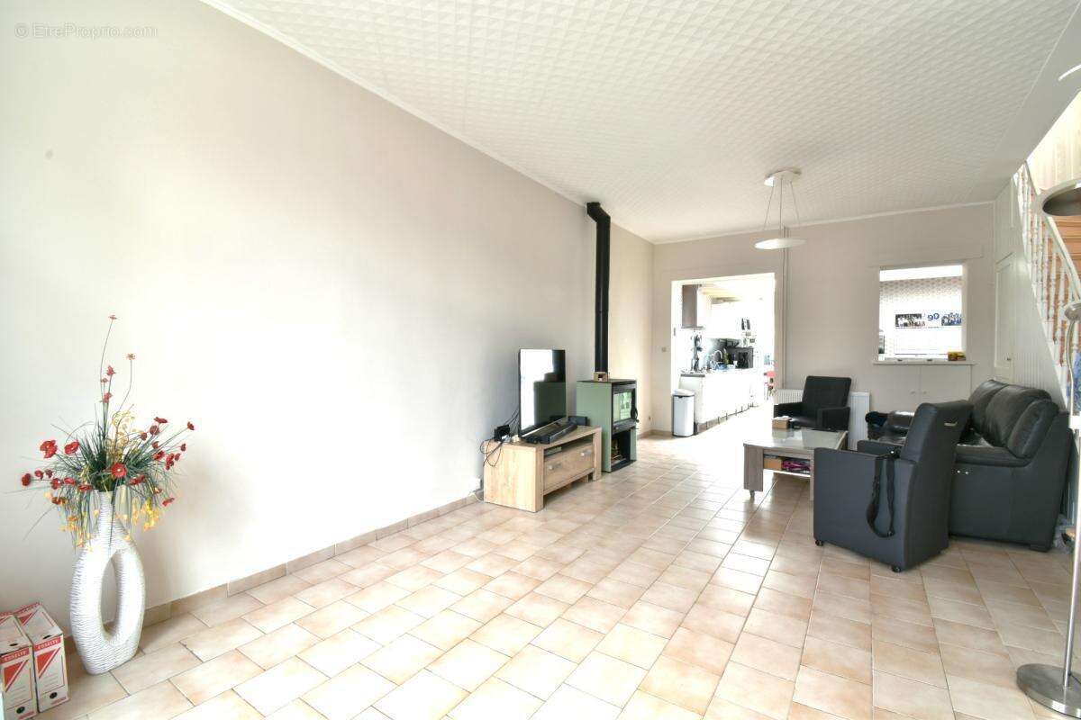 Belle maison semi individuelle à Lezennes - photo 3