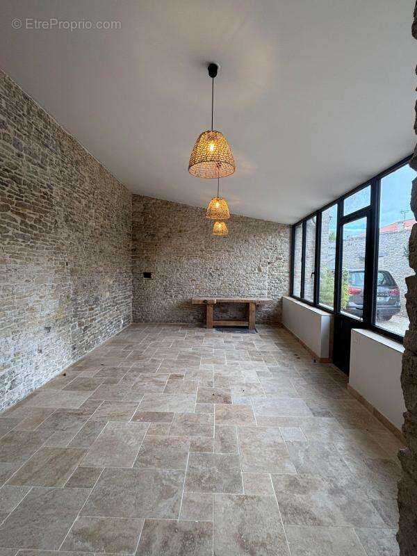 Propriété d’exception au cœur du village de Saint-Georges-d’Oléron - photo 26