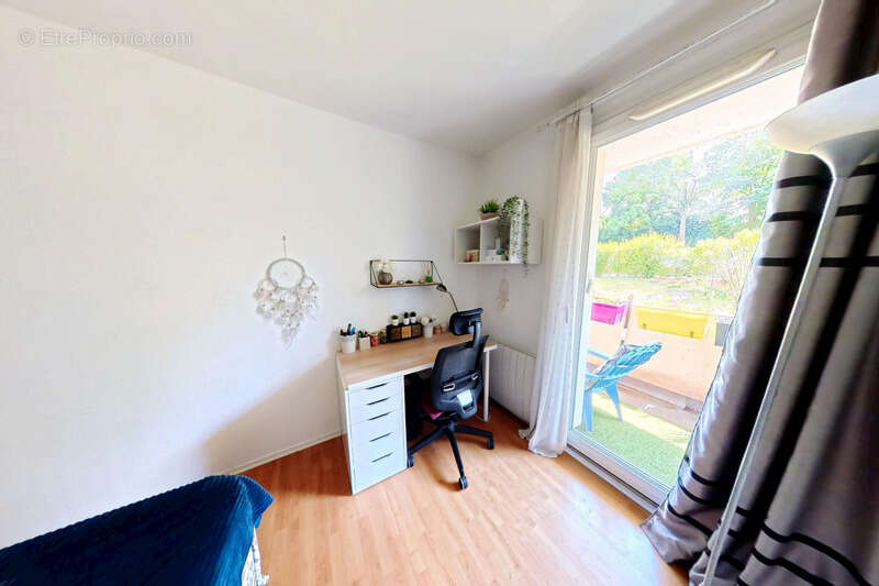 Appartement à VILLEBON-SUR-YVETTE