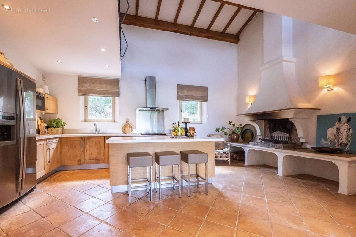 Maison à LES ADRETS-DE-L'ESTEREL