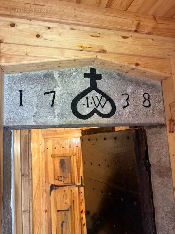 Ferme savoyarde coteau de MAGLAND 5 pièces , 220 000 euros - photo 6