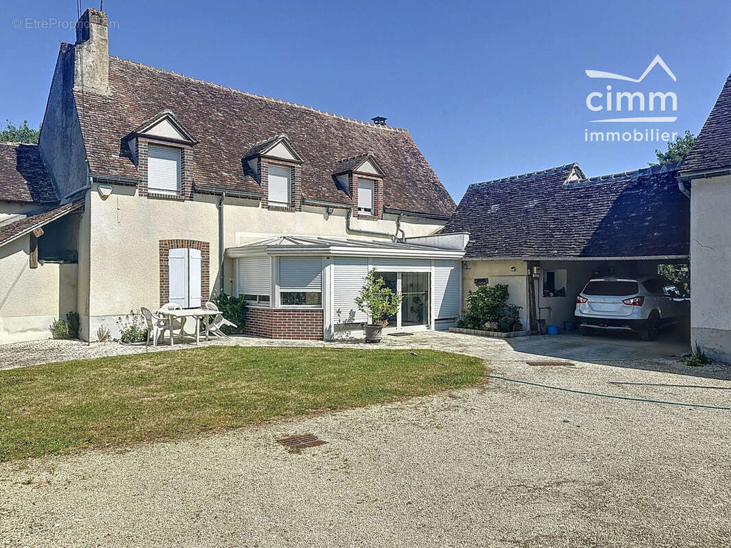 Maison à SAINT-GERMAIN-DES-PRES