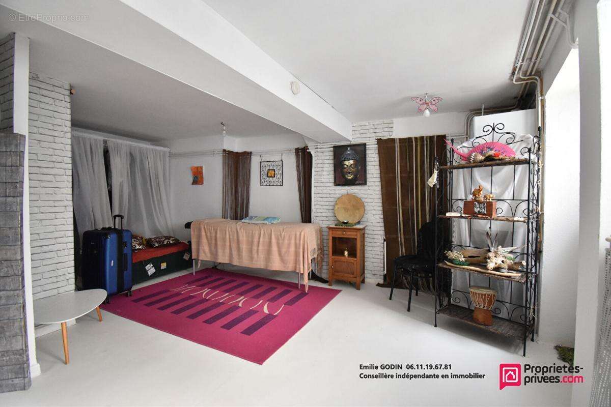 Maison à TREMENTINES