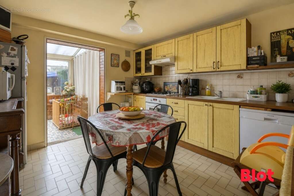 Maison 106 m² à Nantes  - photo 4