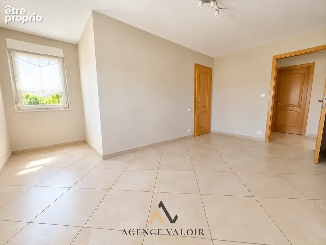 Rémelfing - Maison individuelle exceptionnelle 225m2 - 5 chambres + bureau + 3 dressing - photo 16