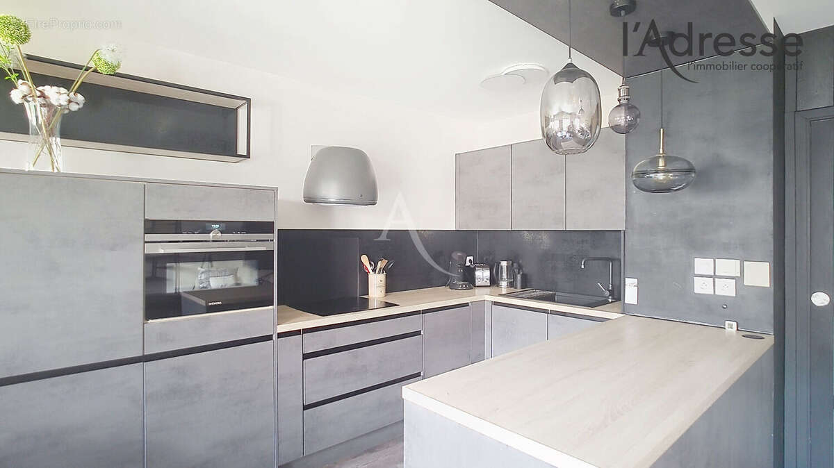 Appartement à SURESNES