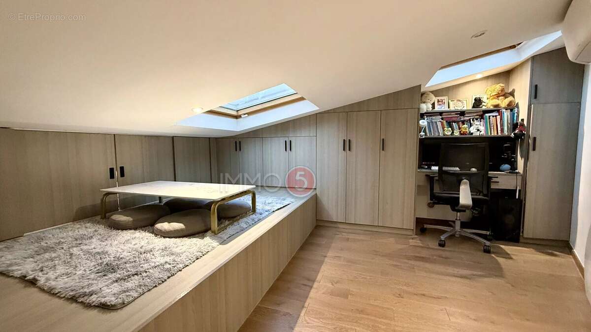 Appartement à LE RAINCY