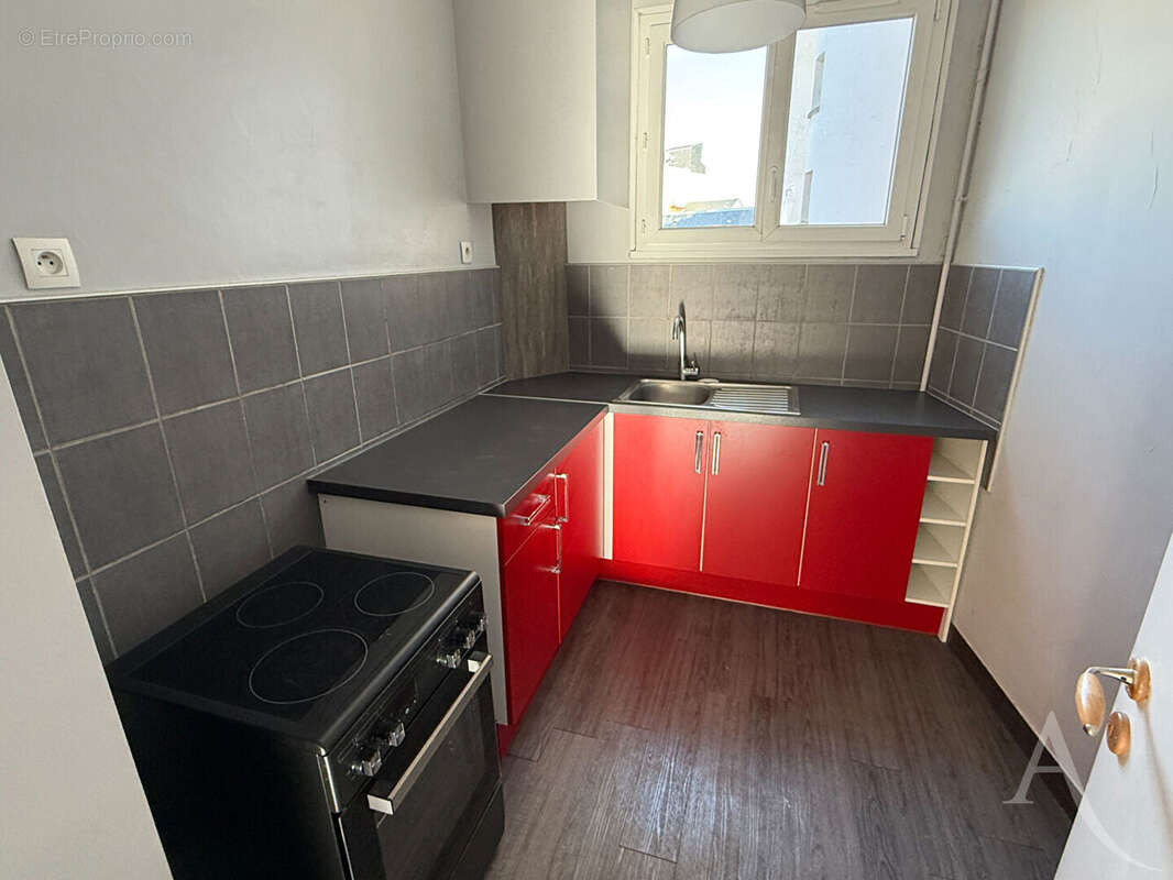 Beau T2 de 45 m2 en hyper-centre de CHATEAUROUX - photo 2