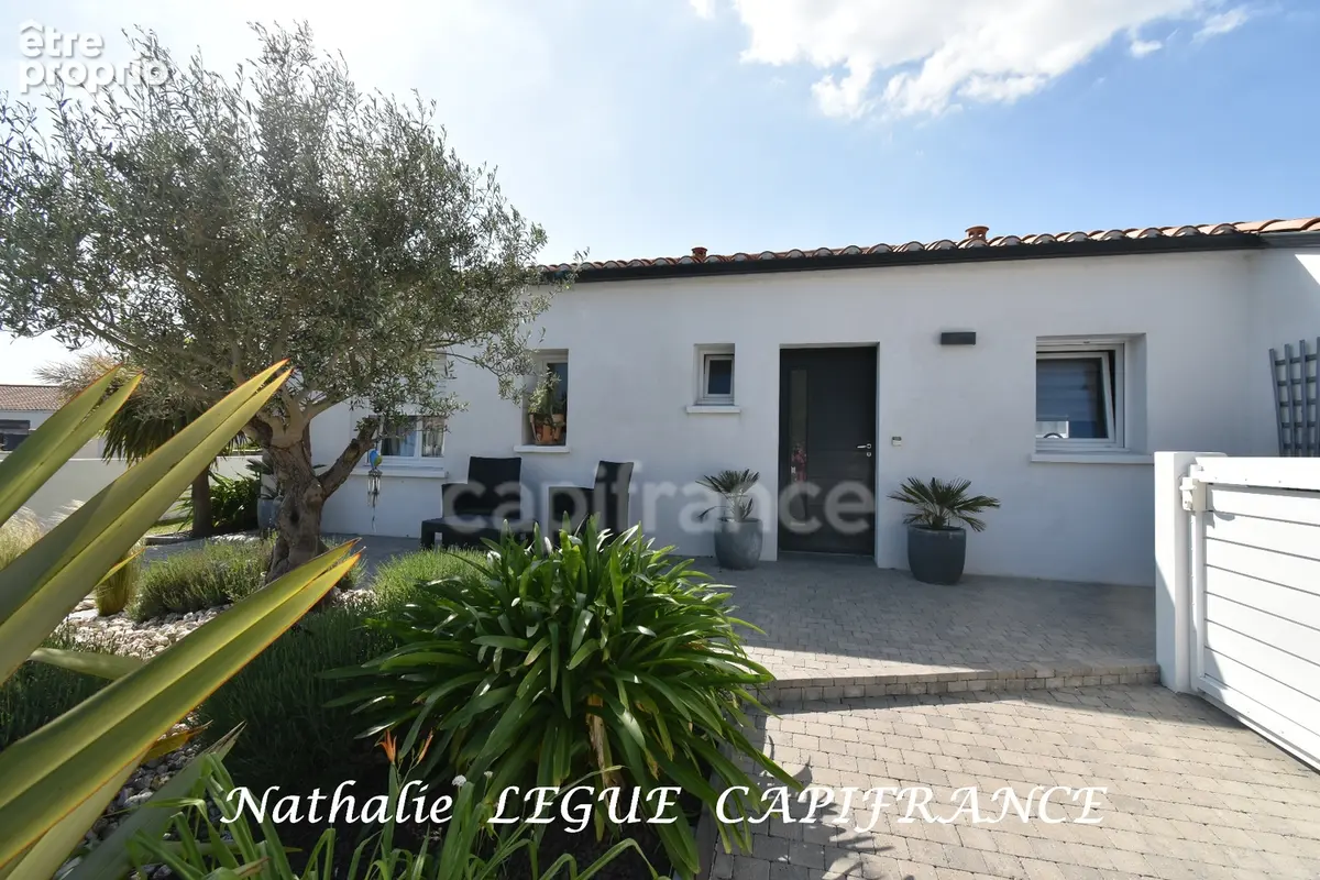 VENDEE LA BARRE DE MONTS  (85) Maison à vendre 5 pièces , 3 chambres , 366 m² terrain clos, 93 m² garage, proche NOIRMOUTIER - photo 1