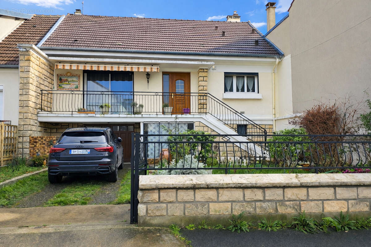 Maison à NEUILLY-PLAISANCE