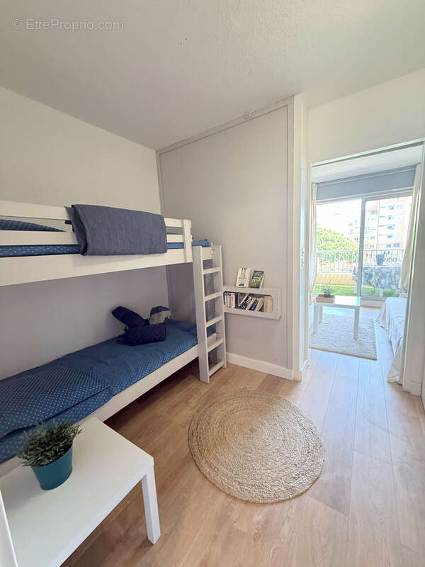 Appartement à HYERES