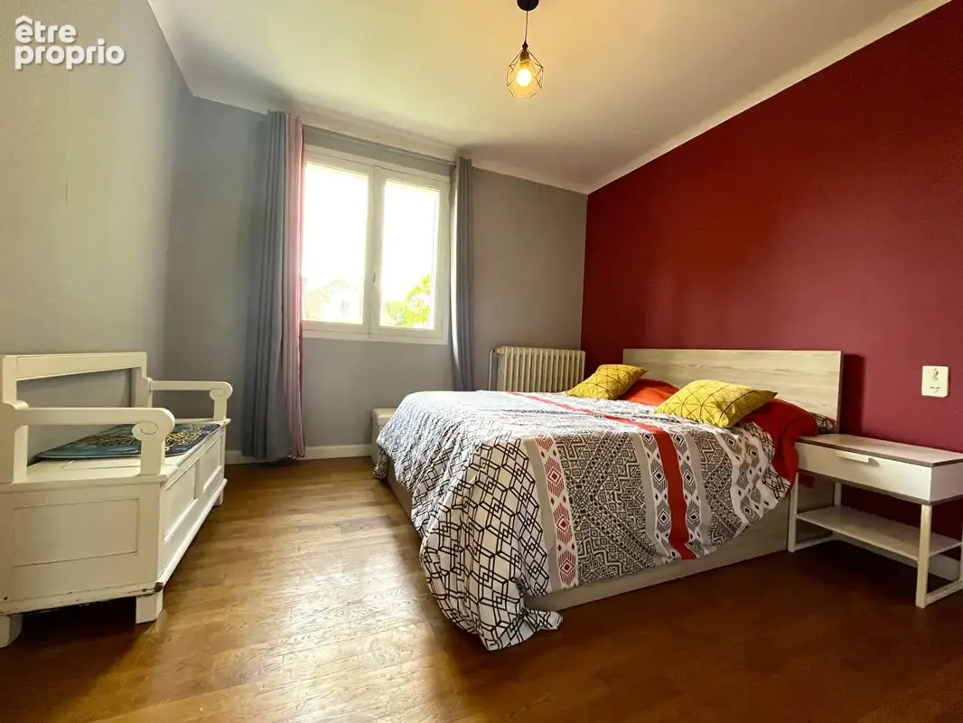 Maison Le Rouget Pers 6 pièce(s) 124 m2 - photo 8