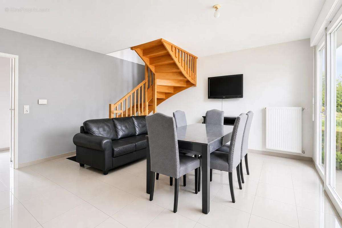 Maison familiale louée à Bondoufle 78 m² - photo 2