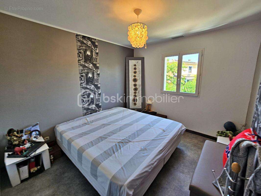 Maison 121 m² – 4 chambres – 2 sdb – piscine – garage – sans vis-à-vis – terrain 700 m² – dpe b - photo 18