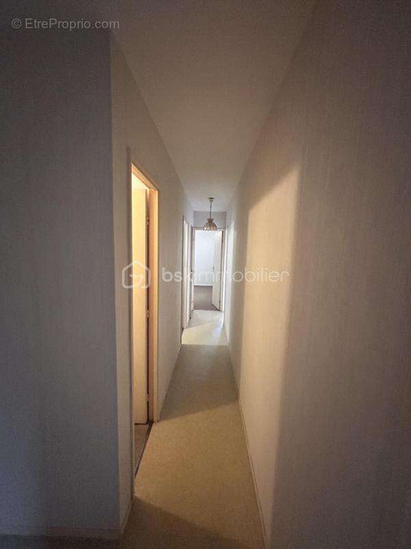 Boulogne-sur-mer – appartement 87 m² a renover – 3 chambres – balcon - photo 4