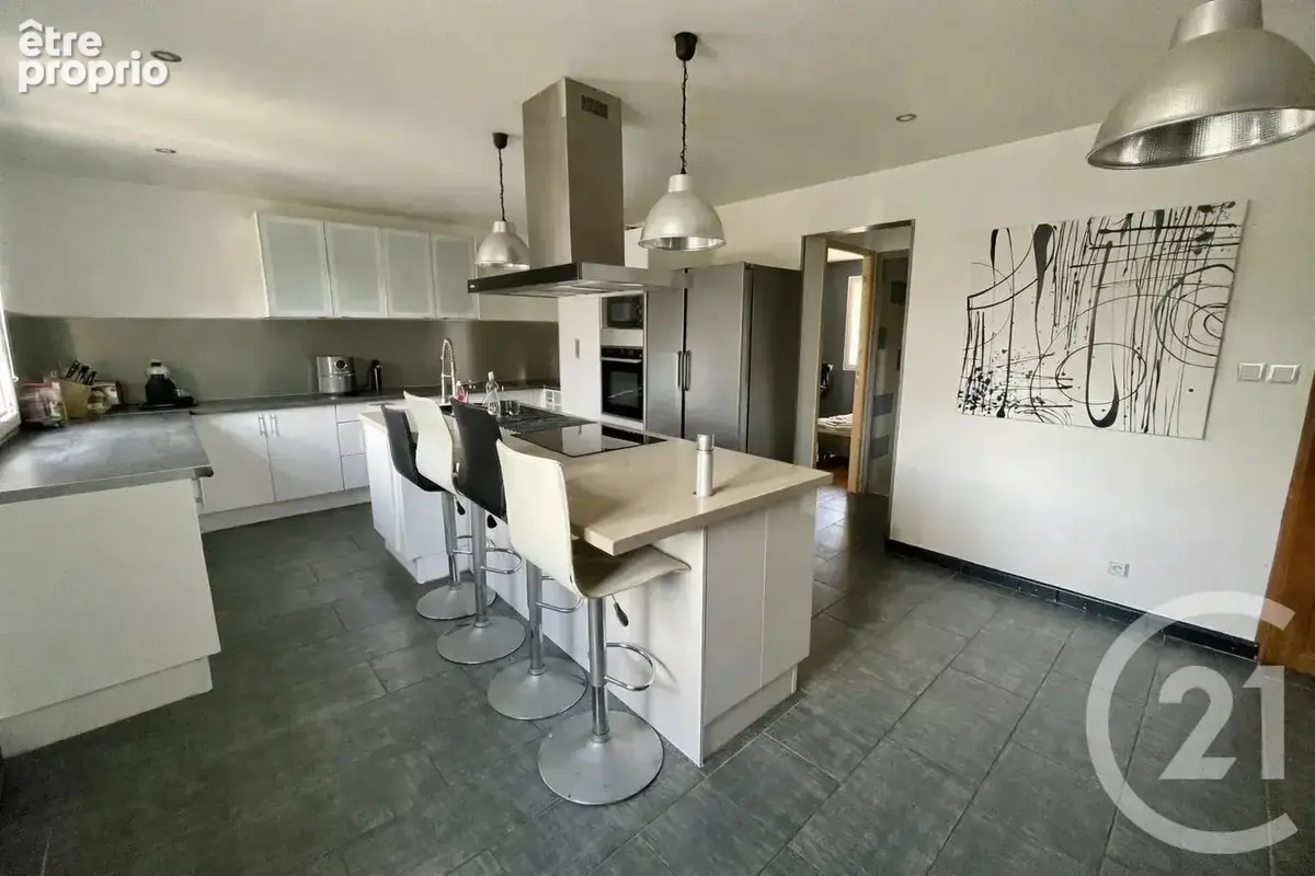 Maison 7 pièces 200 m² à vendre à Nantouillet (77230) - photo 7