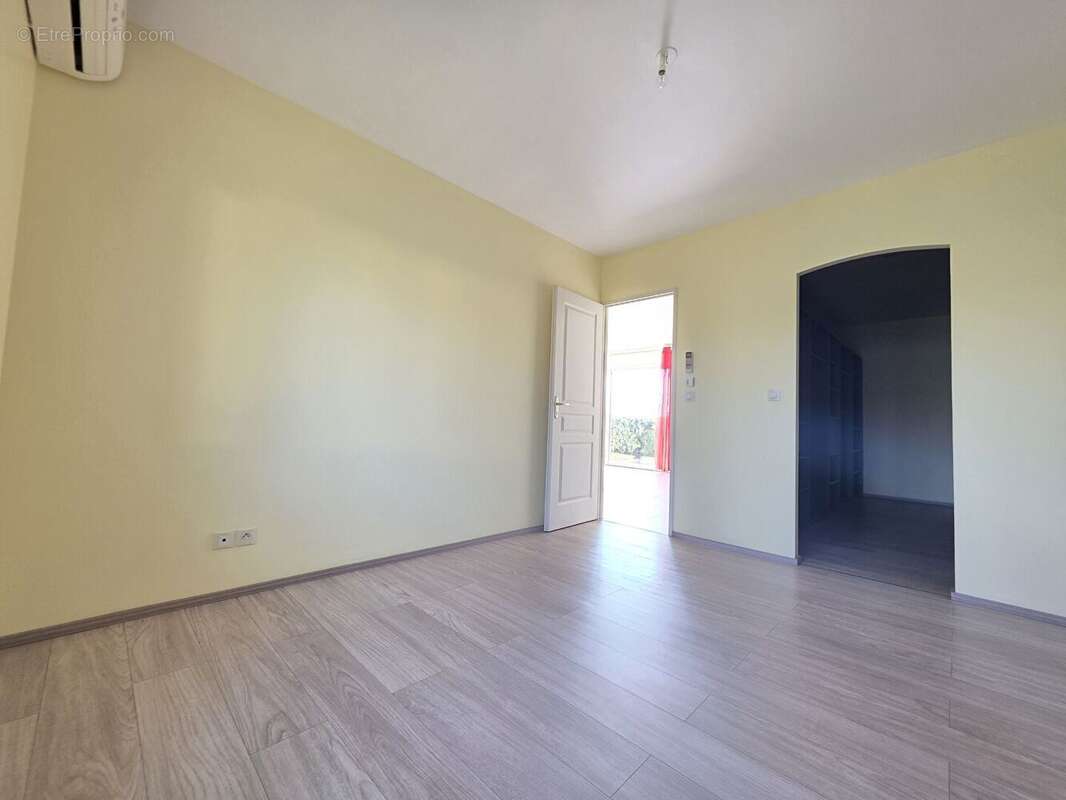 Maison type T5 167m2 - photo 6
