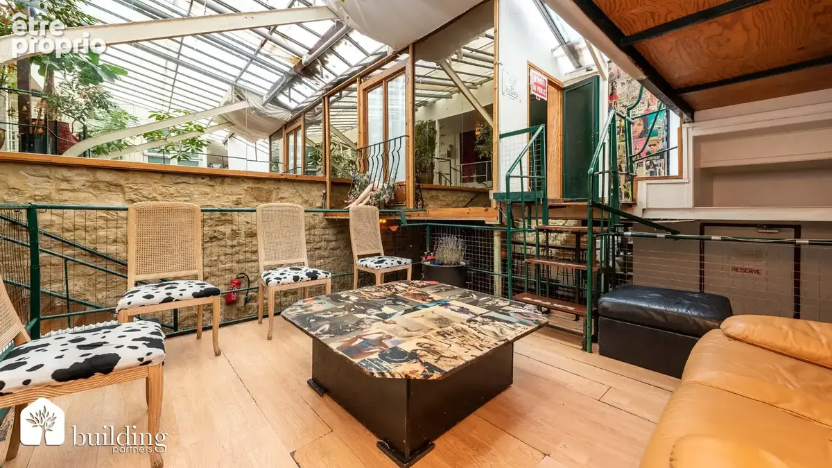 Belleville-Saint Maur Paris 11ème - Loft 5 pièces 254 m² - photo 10