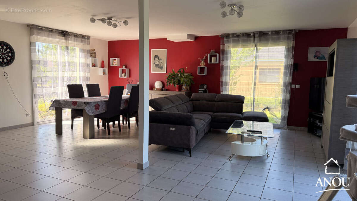 Maison à SANDARVILLE