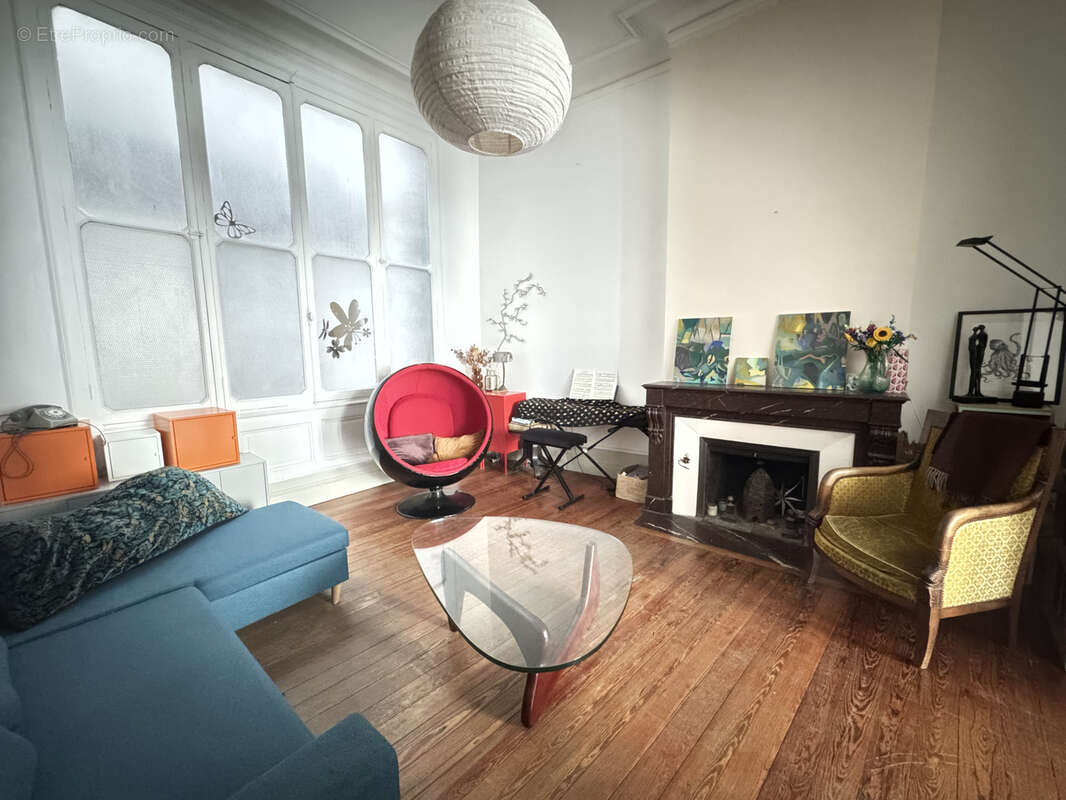 Appartement à BORDEAUX