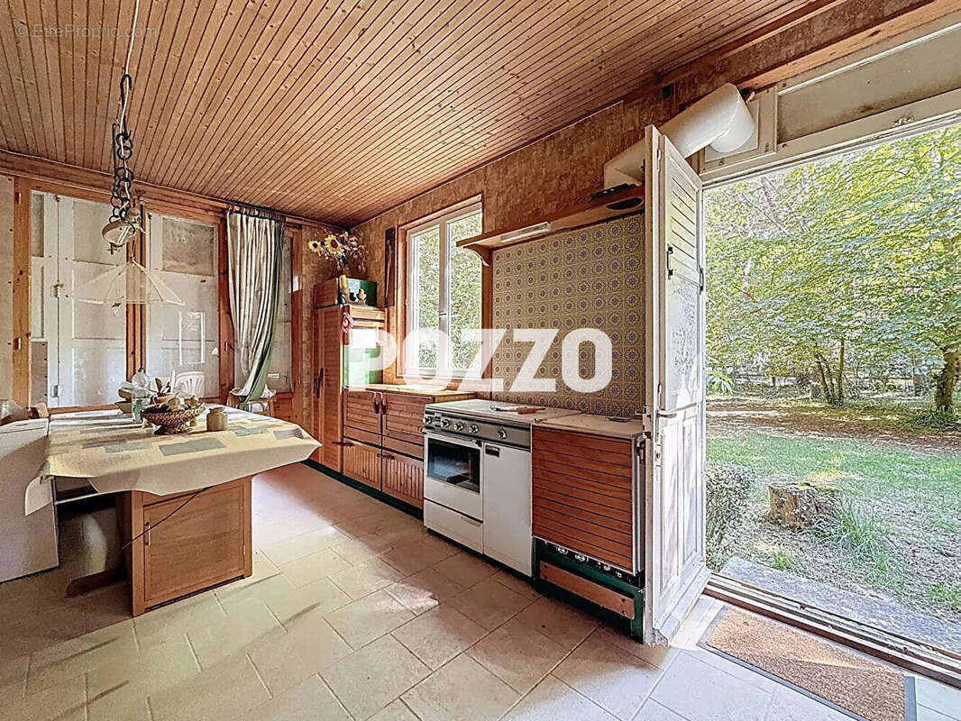 Terrain à LINGREVILLE