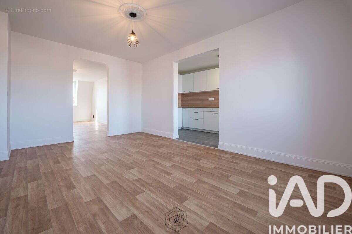 Photo 5 - Appartement à AMNEVILLE