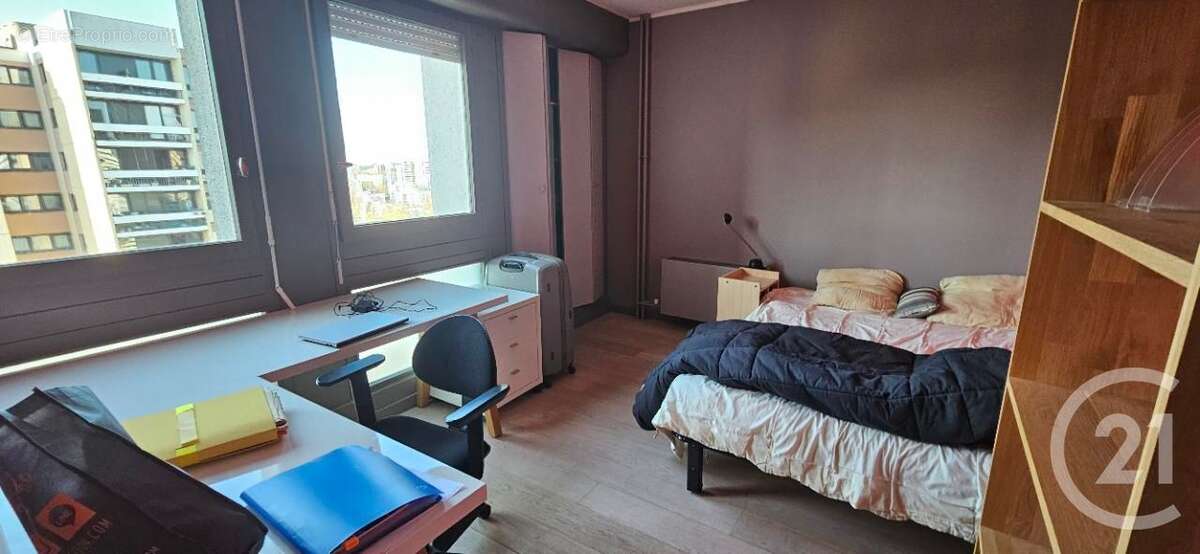 Appartement 74 m² à Creteil  - photo 18